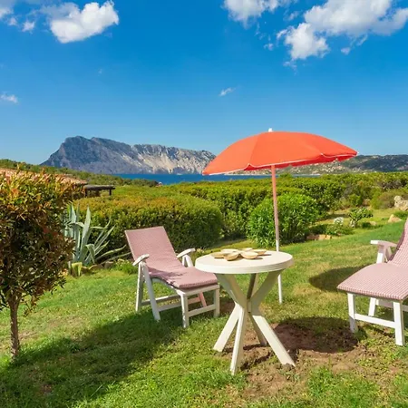 Coda Cavallo Villaggio Cala Paradiso Villino C4 San Teodoro  Exterior photo